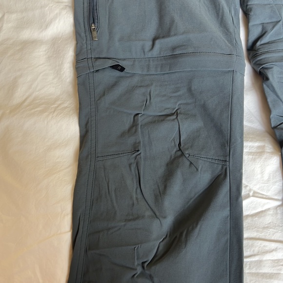 Columbia full length OmniShield hiking pants - Picture 2 of 7
